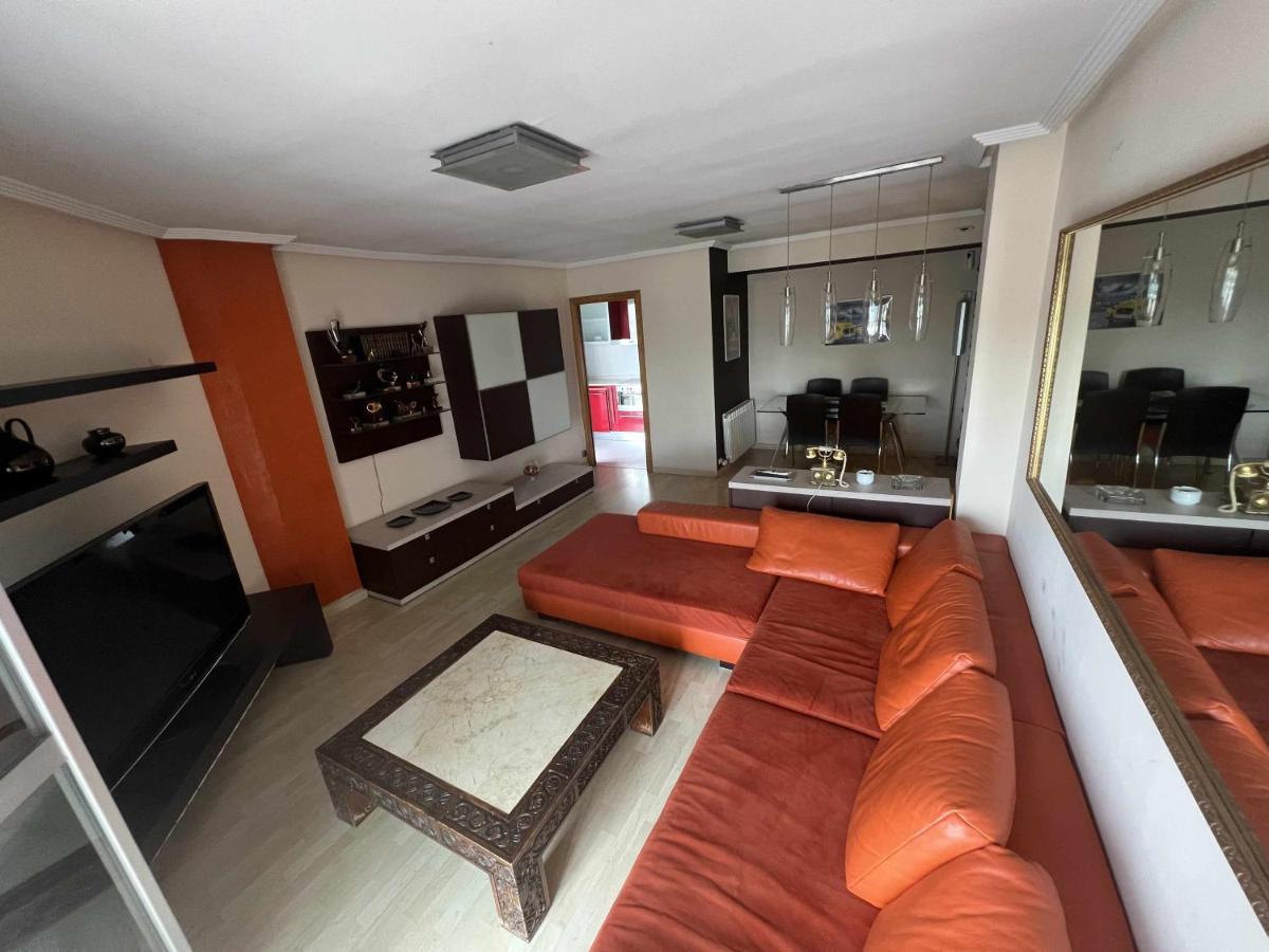 Murohouse Apartamento Con Piscina サラゴサ エクステリア 写真